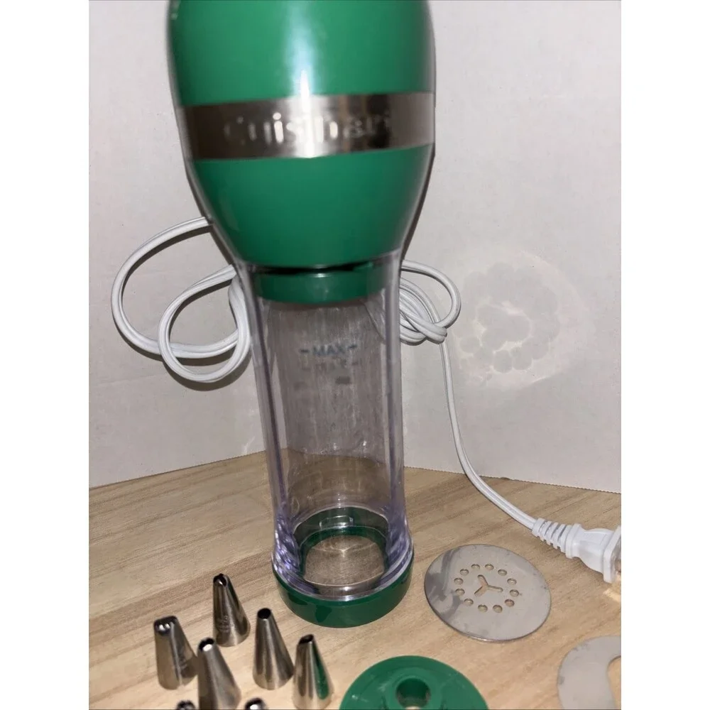 Cuisinart CCP-10 Electric Cookie Press with 3 Discs & 8 Decorating Tips - GREEN!